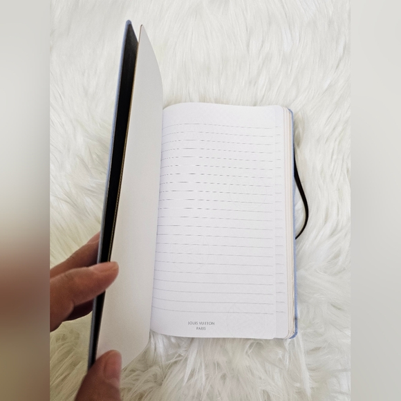 New Louis Vuitton 2025 Jane Notebook MM & Stickers - Picture 9 of 14